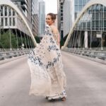 Kalki Koechlin Instagram - The sari featuring in Austin, Texas Sari by 🥰 @anavila_m Thank you 😇 @elevate_promotions Photos by @williamkachao