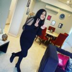 Kamya Punjabi Instagram - We are the Dang 🤩The picture of our new year celebration ❤️ Happy 2023 from me n mine to you n yours #familytime #newyeartime #dangs