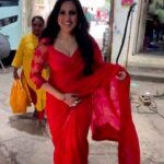 Kamya Punjabi Instagram - #christmastime #red ❤️🕺🏼🎄 #kamyapunjabi Cheers to walking on two legs 🕺🏼 😃