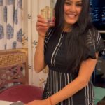Kamya Punjabi Instagram - Makes my home beautiful 💕 #shriandsam