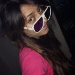 Kamya Punjabi Instagram - Kabhi kabhi sochti hun kaha hogi tu…. Hamein yaad karti hogi? Khush toh hogi na? Kya dekh rahi hogi ham sabko? Phir sochti hun naa dekhe toh hi achha hai, naa yaad kare kabhi hamein, bhool jaaye sab kuch…. Bas khush rahe bahot khush ❤️ Lekin main tujhe hamesha yaad rakhungi 😇 #1stapril