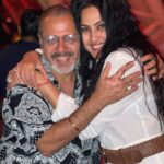 Kamya Punjabi Instagram - Kuch rishtey anmol hote hai 🧿 Always watching my back #fatherfigure #blessedwiththebest 😇 @dadhipandey @deepakgawade6 @meesha_gautam @amit.punjabi.52056