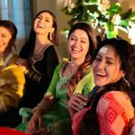 Kamya Punjabi Instagram - When the camera is on 😊 Swipe 👉 to see the reality 😃 @ishefalisharmasethi @amita_yadav9 @dollymattoo #sanjog @rstfofficial