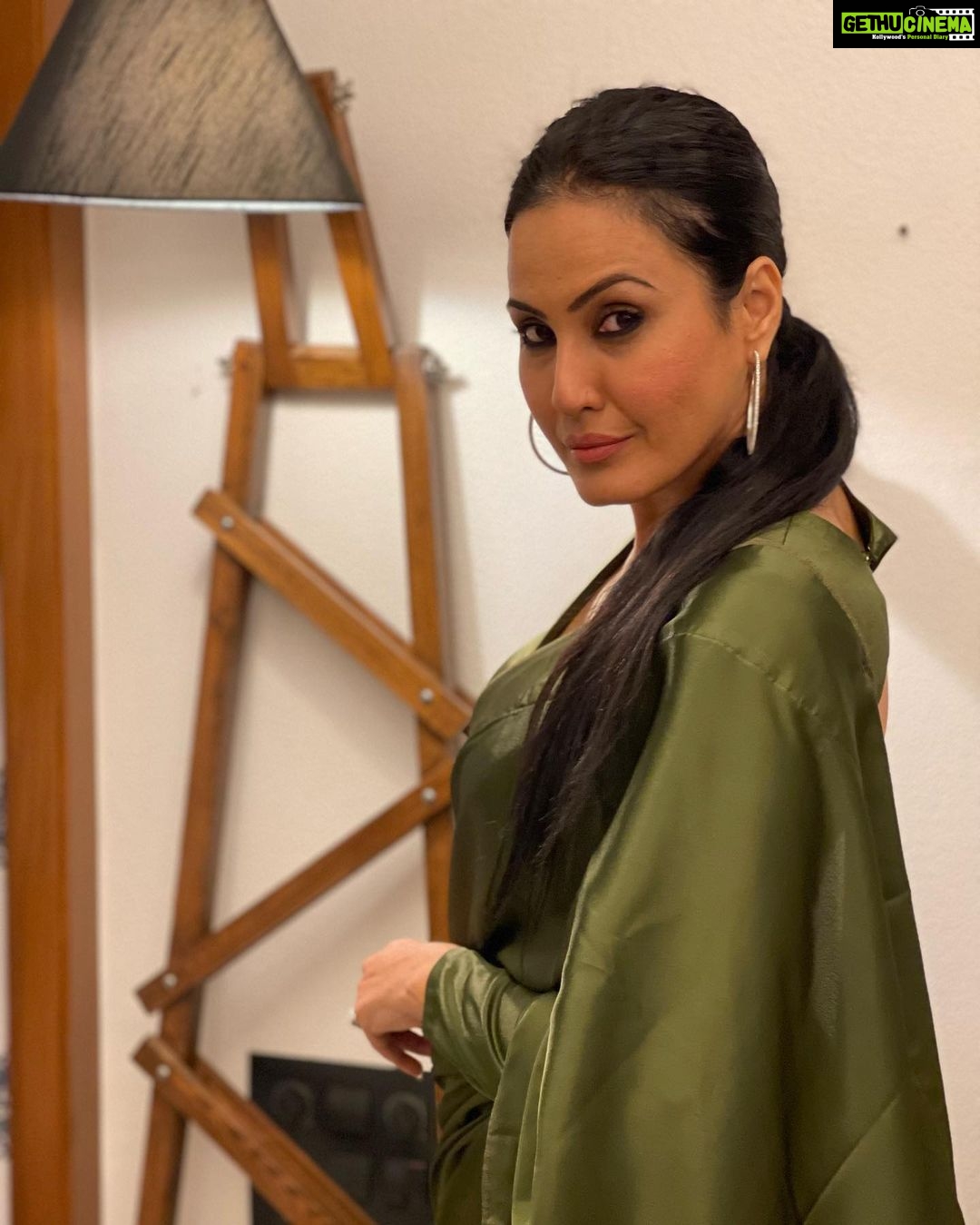 Kamya Punjabi - 11.3K Likes - Most Liked Instagram Photos