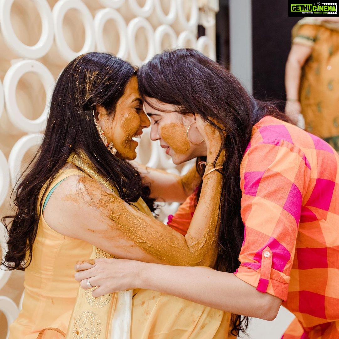 Kamya Punjabi Instagram - Happy birthday sabki laadli Mao ❤️ hamesha khush aur aise hi strong rehna… Bappa ka haath hamesha tere sarr pe rahe, tujhe duniya ki saari khushiyaan mile… love you 💕 😇