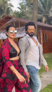 Kamya Punjabi Instagram - Let’s #swag it 🕺🏼 #we #kasha #kamyapunjabi #shalabhdang @shalabhdang
