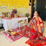 Kamya Punjabi Instagram - मेरा मोरया ❤️ @zaribanaras @mouliroy