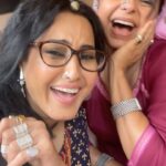 Kamya Punjabi Instagram - #gauri #sarita ki #jugalbandi Dekhiye #sanjog Mon to Fri 10pm #zeetv @zeetv #kamyapunjabi