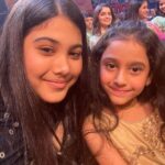 Kamya Punjabi Instagram - #zra with my daughter darling ❤️ #myaara #aboutlastnight #zeerishteyawards #zeekutumb #surprisesurprise #dontmissit #zeetv