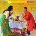 Kamya Punjabi Instagram - Bappa ke darshan ko jab sab padhare 💕 #meramorya #gannubappa😘