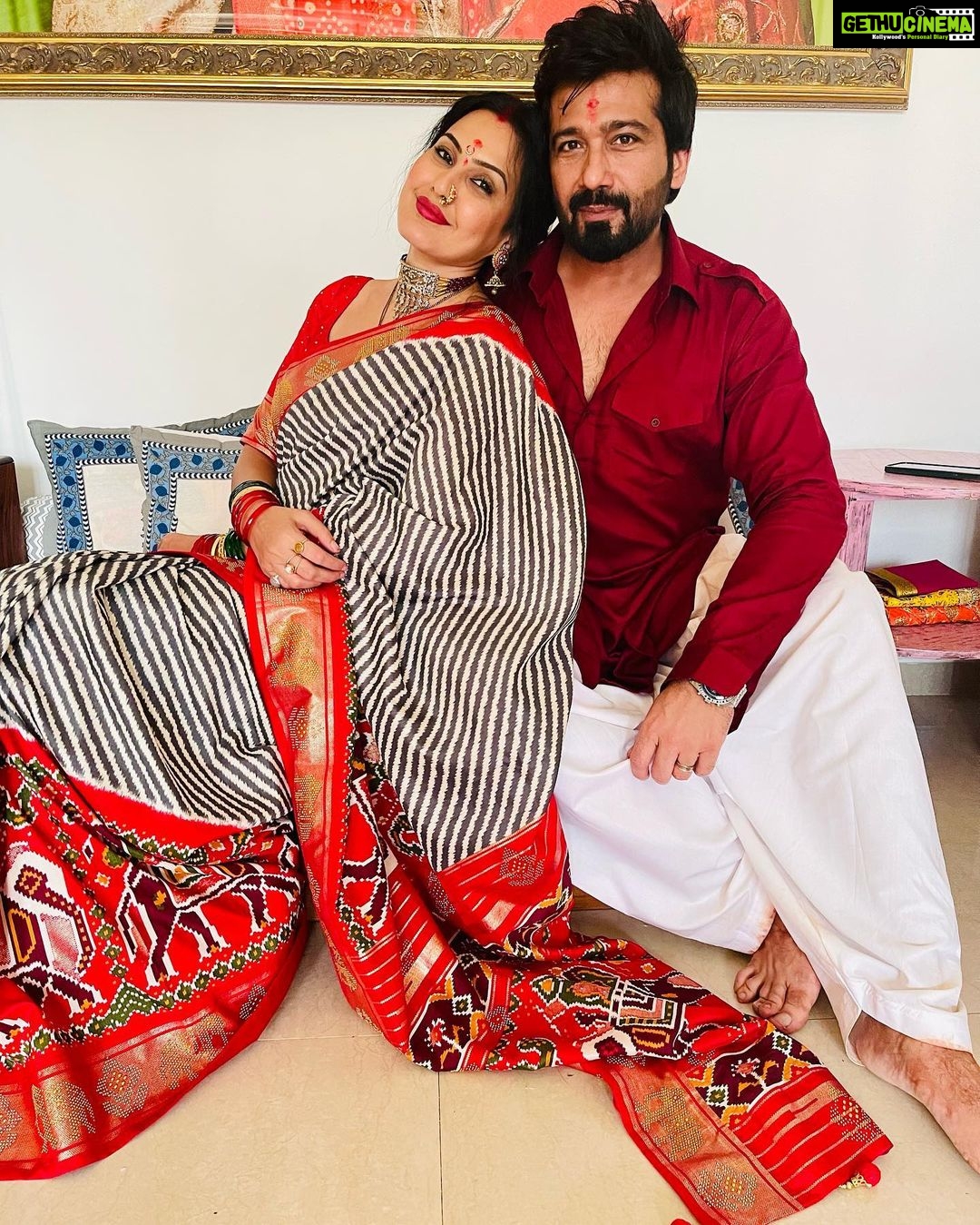 Kamya Punjabi - 18.2K Likes - Most Liked Instagram Photos
