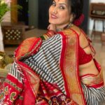 Kamya Punjabi Instagram - मेरा मोरया ❤️ @zaribanaras @mouliroy