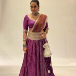 Kamya Punjabi Instagram - Sanjog Mon to Fri 10pm @zeetv #gauri #sanjog Style by @nishabedii Juti @official_pf_buttons_and_bows Jewellery @_shimulibyshraddha_ #kamyapunjabi
