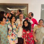 Kamya Punjabi Instagram - #familygathering #bringingin Mom’s #birthday ❤️ #happybirthdaymom