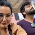 Kamya Punjabi Instagram - Following the trend in our own way 🤩 #apnastyle #kasha #kamyapunjabi #shalabhdang