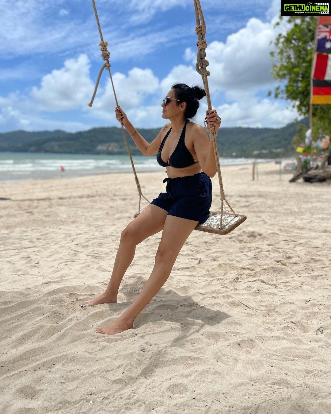 Kamya Punjabi - 18.7K Likes - Most Liked Instagram Photos