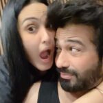 Kamya Punjabi Instagram - #attackattack 😃❤️🤩 #reelsviral #kamyapunjabi #shalabhdang #kasha