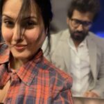 Kamya Punjabi Instagram - #boring and #crazy 🤩 #kamyapunjabi #shalabhdang #kasha #reeling