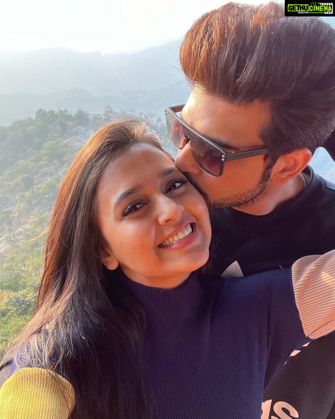 Karan Kundrra - 1.2 Million Likes - Most Liked Instagram Photos
