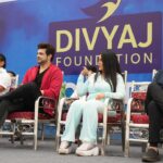 Karan Kundrra Instagram - Had the incredible opportunity to launch the #CleanAThon at Miramar Beach with the honourable Chief Minister of Goa @drpramodpsawant ji along with Smt. @amruta.fadnavis ji Event organised by Govt. of Goa, and part of the International Film Festival @iffigoa along with @divyajfoundation and @bhamlafoundation in the presence of @apnabhidu, @remodsouza, @asifbhamlaa A big thank you to everyone who accompanied us in large numbers for the Beach clean up and awareness drive. We are committed to keeping our beaches clean with keeping the message of Hon'ble PM Shri @narendramodi Ji of #SwacchSagarSurakshitSagar in mind. Thank you to all our respected media personal who covered our drive and specially to my online family for spreading the word and awareness.. proud to be part of such an honourable cause.. #HarMaidanFateh #KaranKundrra