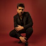 Karan Kundrra Instagram - Sleek times 3⚡️ Styled by : @shreeum & @mehullsinglla Style team : @anushakala Suit : @svensuits Jewels : @dripproject.co Shoes : @berleighluxury Shot : @that.nikhil @dotstudiosmumbai