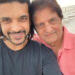 Karan Kundrra Instagram - Happy Birthday to my strength.. to my father who’s also my best friend.. thank you for being you..! Perfect #DaddyKundra