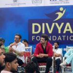 Karan Kundrra Instagram - Had the incredible opportunity to launch the #CleanAThon at Miramar Beach with the honourable Chief Minister of Goa @drpramodpsawant ji along with Smt. @amruta.fadnavis ji Event organised by Govt. of Goa, and part of the International Film Festival @iffigoa along with @divyajfoundation and @bhamlafoundation in the presence of @apnabhidu, @remodsouza, @asifbhamlaa A big thank you to everyone who accompanied us in large numbers for the Beach clean up and awareness drive. We are committed to keeping our beaches clean with keeping the message of Hon'ble PM Shri @narendramodi Ji of #SwacchSagarSurakshitSagar in mind. Thank you to all our respected media personal who covered our drive and specially to my online family for spreading the word and awareness.. proud to be part of such an honourable cause.. #HarMaidanFateh #KaranKundrra