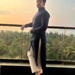 Karan Kundrra Instagram - Looks for days 🧿 Tonight at @iffigoa - so blessed to be in the presence of the greatest people of indian cinema, and to catch the world premier of our labour of love ‘Tera Kya Hoga Lovely’ What an honour, what a year! God has been too kind, and you all have been even kinder ❤️ Styled by: @dollaypop Asst: @singlasahab04 @shreeum Outfit: @rituandabhishek Shoes: @fhos_india Goa, India