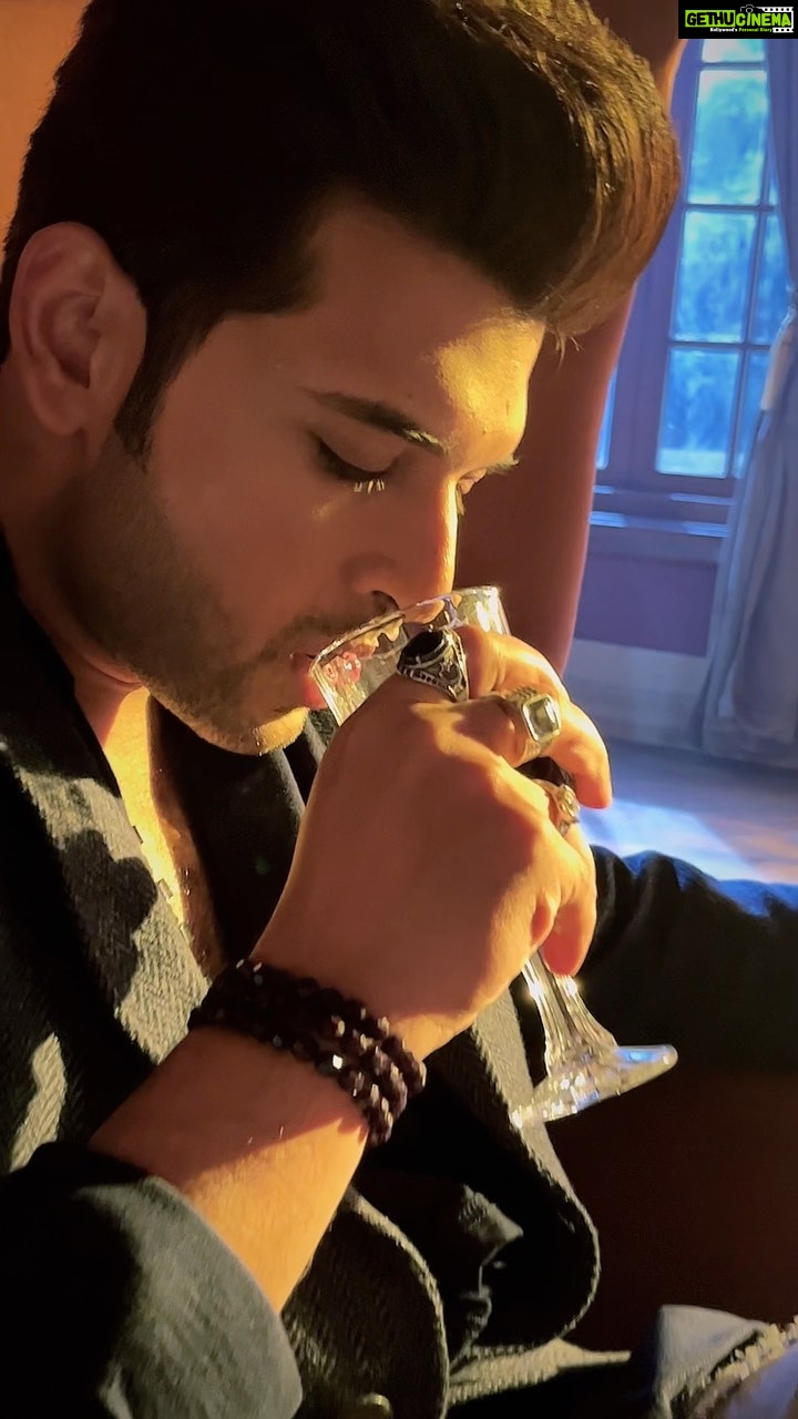 Karan Kundrra Instagram - 3.. 2.. 1.. BANG ‼️