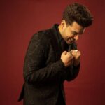 Karan Kundrra Instagram - Sleek times 3⚡️ Styled by : @shreeum & @mehullsinglla Style team : @anushakala Suit : @svensuits Jewels : @dripproject.co Shoes : @berleighluxury Shot : @that.nikhil @dotstudiosmumbai