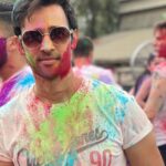 Karan Sharma Instagram - Happy Holi Guys … 😍😍..Have Colourful year ahead ! #happyholi #karansharma #king . Ps :- Birthday pics coming soon ❤️🤗. . .