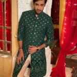 Karan Sharma Instagram - Good evening insta family 🥰 . . . #karansharma #sasuralsimarka2 #goodevening #instafamily #mensfashion