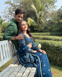 Karan Sharma Instagram - The most
valuable gift you can receive is an honest friend @tanyasharma27 🤗❤️ #reevaan  #sasuralsimarka2  #tanyasharma  #karansharma  #friendshipgoals