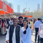 Karan Sharma Instagram - When on new year’s 1St day you plan to surprise Bappa by visiting Siddhivinayak temple.. But you find whole mumbai is here to surprise him 😬😂… and you come back home by visiting his temple from outside only 🙏🥰! . #ganpatibappamorya #sidhivinayak #blessings #karansharma