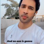 Karan Sharma Instagram - Everyone is gonna Die 😎 ! That’s the only truth of this world! we all can plan anything but end main sab yahin reh jayega 😬.. so enjoy till you are alive ❤️ . ! . . #karansharma #thoughts #reels