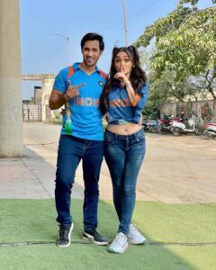 Karan Sharma Instagram - Vivaan - Reema ka Tashion  Dekhne ke liye Are you Guys ready ??.. watch  Oswal’s Cricket League 😎#comingsoon  at 6pm  @colorstv @rstfofficial #reevaan  #sasuralsimarka2  #karansharma  #tanyasharma