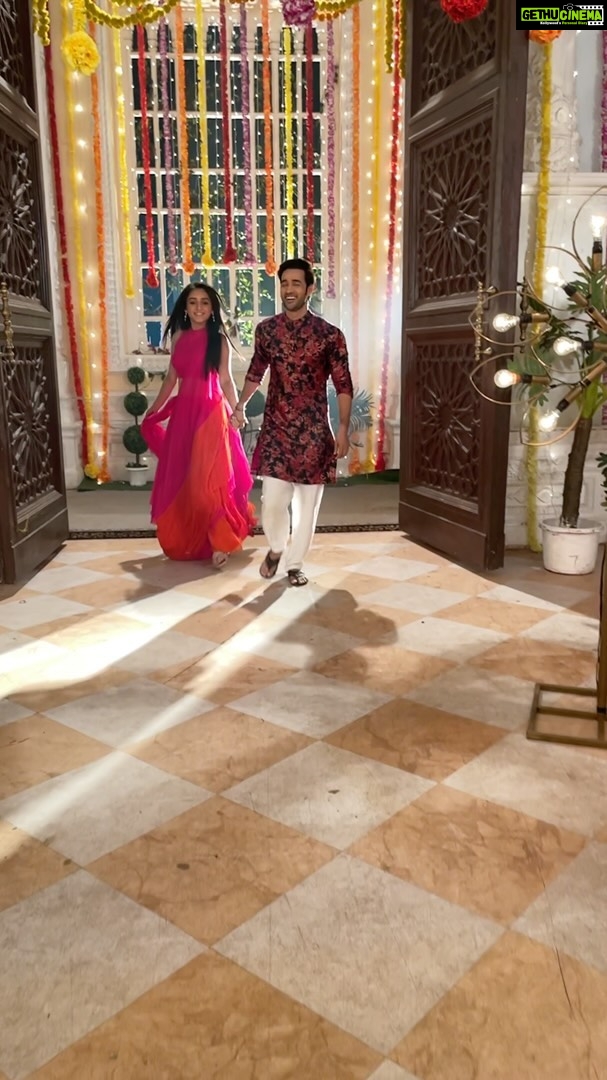 Karan Sharma Instagram - #reevaan ❤️- Feeling of togetherness is precious @tanyasharma27 … . . . . #sasuralsimarka2 #reels #reevaan #karansharma #tanyasharma #lovestory #reema #vivaan