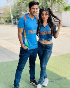 Karan Sharma Instagram - Vivaan - Reema ka Tashion  Dekhne ke liye Are you Guys ready ??.. watch  Oswal’s Cricket League 😎#comingsoon  at 6pm  @colorstv @rstfofficial #reevaan  #sasuralsimarka2  #karansharma  #tanyasharma