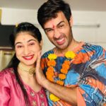 Karan Sharma Instagram - Happy Bhaidooj to all sisters and brothers 🥰🤗🎉 . . . . . . #happybhaidooj #karansharma #shivani #indianfestival