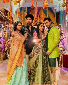 Karan Sharma Instagram - Today Onwards - These fantastic 4  @radhikamuthukumar_official @avinashmukherjee_ @tanyasharma27  are coming to entertain you at 6pm  only on @colorstv . Do watch #sasuralsimarka2  MONDAY TO SATURDAY at 6pm NOW 🥰🙏
