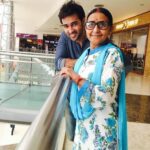 Karan Sharma Instagram – It’s true – The love which you get from your mother is the purest form of LOVE ❤️ .. HAPPY MOTHER’S  DAY TO ALL 🤗❤️ #happymothersday  #karansharma  #mother #love  #blessings