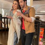 Karan Sharma Instagram - - Mother is Like a friend ! So here is my friend cum mother on screen @vibha_bhagat .. 🤗❤️ . #karansharma #vibhabhagat #sasuralsimarka2
