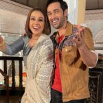 Karan Sharma Instagram - - Mother is Like a friend ! So here is my friend cum mother on screen @vibha_bhagat .. 🤗❤️ . #karansharma #vibhabhagat #sasuralsimarka2