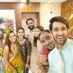 Karan Sharma Instagram - Different people but same vibes that’s Love and affection. It’s all due to Bappa . May Bappa bless you and your family @karankhandelwal @i_ashisinghh @abhishekkumar1678 @kashhish @09__vandan__10 @shivanisemwal954 @acharaya_karun 🥰🤗🙏 #ganeshchaturthi #family #friends #blessings