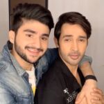 Karan Sharma Instagram - Biggboss mujhe hurt ho raha hai biggboss🥺 Ft. @karansharmaa_official 🤣❤️ Based on a meme❤️ . . . #rakshitwahi #karansharma #reelsinstagram #comedy #roast #humour #ssk2 #trendingvideos