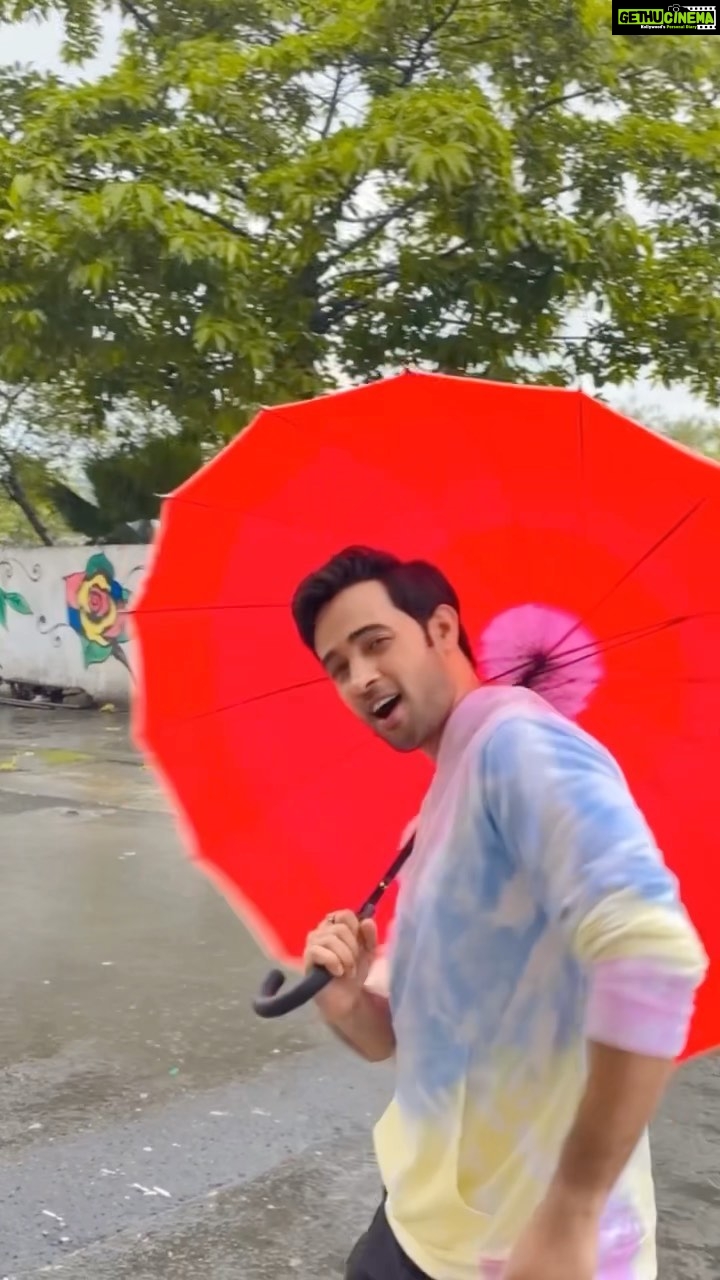 Karan Sharma Instagram - Tip Tip Barsa pani 💦❤️ #timepass #karansharma