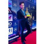 Karan Sharma Instagram - My first award for Sasural simar ka -2 . Best beta of Indian television 2022. 🥰Thank you so much @internationaliconicaward for this honour ! First of all I want to thank Almighty GOD who is always with me in my ups and downs 🙏. . I would like to Thank my Producer @msrashmi2002_ Director - Yash Sinha , channel @colorstv for believing in me . Big Hug 🤗 to my co stars @tanyasharma27 @radhikamuthukumar_official @avinashmukherjee_ @jayatibhatia @itsshubhanshisingh @vibha_bhagat @rajevpaul @akashrjagga @aravchowdharry @shitalthakkarofficial @rakshit_wahi_official for being so supportive and caring . Thank to my family , my friends for being with me in this journey . . Last but not the least Thanks to All ssk2 fans for loving our show and Vivaan Oswal .🥰🤗😘 . Outfit by : - @nitinssinghdesignerindia 😎