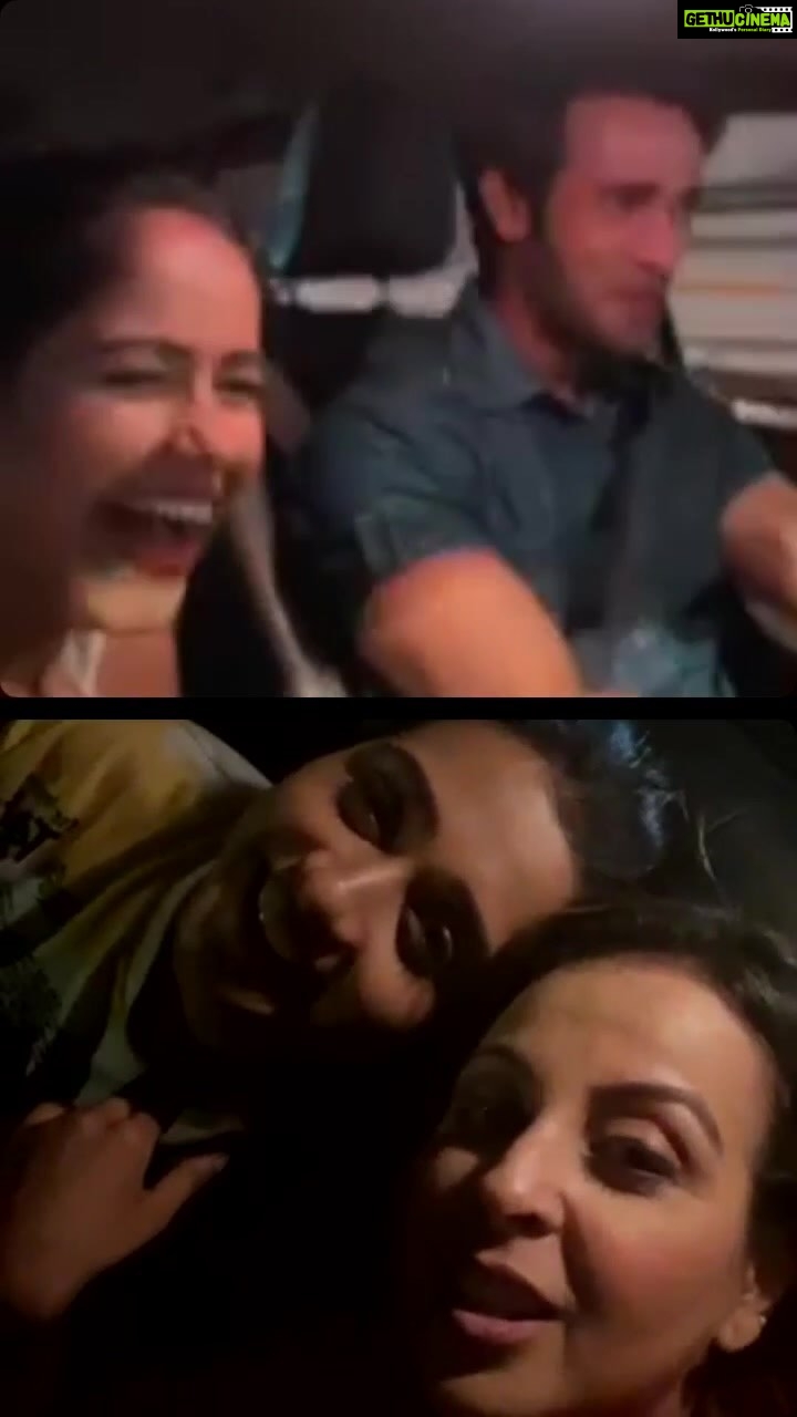 Karan Sharma Instagram - Spontaneous live with @itsshubhanshisingh @radhikamuthukumar_official @akashrjagga @vibha_bhagat ❤️
