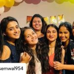 Karan Sharma Instagram - Happy birthday Shivani - And much love to all who made it possible to make her birthday memorable! 🥳🤗❤️ ! Posted @withregram • @shivanisemwal954 Thank you so much all of you for making my birthday so special… -I can’t express my feeling in words 🤗🙏 . @nikita28sh @rohandeep987 @tanyasharma27 @sudeeshfilms @radhikamuthukumar_official @avinashmukherjee_ @vibhusharma_official @jits_adtani @chawlakajal @prashant_muzumdar @aebyborntoshine @kreetika10 @dharmishthadagia @itsshubhanshisingh @paulsonthomasofficial @summitbhardwaj #rahilbhai #rahulbhai .. Love you all ❤️ . . #happybirthdaytome #blessings #family #friends