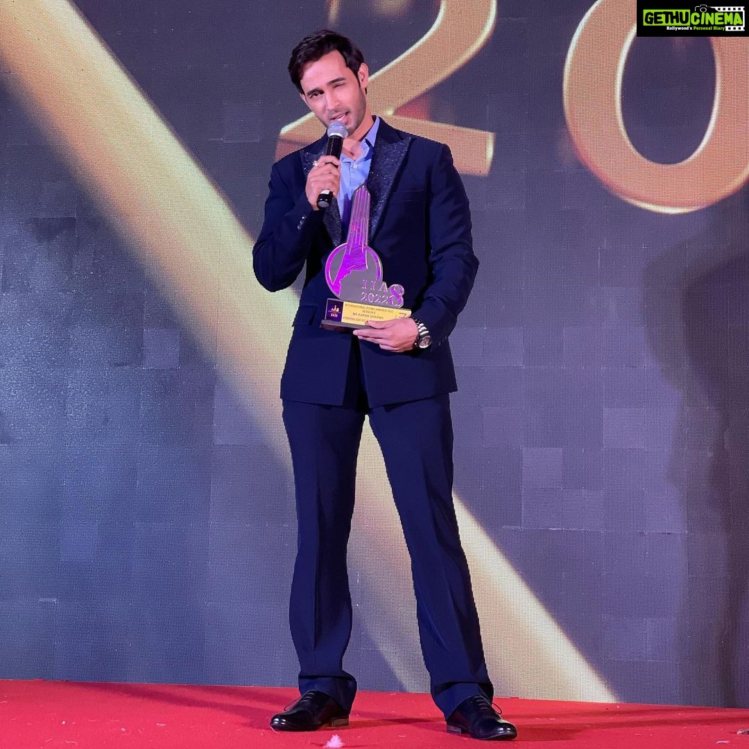 Karan Sharma Instagram - My first award for Sasural simar ka -2 . Best beta of Indian television 2022. 🥰Thank you so much @internationaliconicaward for this honour ! First of all I want to thank Almighty GOD who is always with me in my ups and downs 🙏. . I would like to Thank my Producer @msrashmi2002_ Director - Yash Sinha , channel @colorstv for believing in me . Big Hug 🤗 to my co stars @tanyasharma27 @radhikamuthukumar_official @avinashmukherjee_ @jayatibhatia @itsshubhanshisingh @vibha_bhagat @rajevpaul @akashrjagga @aravchowdharry @shitalthakkarofficial @rakshit_wahi_official for being so supportive and caring . Thank to my family , my friends for being with me in this journey . . Last but not the least Thanks to All ssk2 fans for loving our show and Vivaan Oswal .🥰🤗😘 . Outfit by : - @nitinssinghdesignerindia 😎